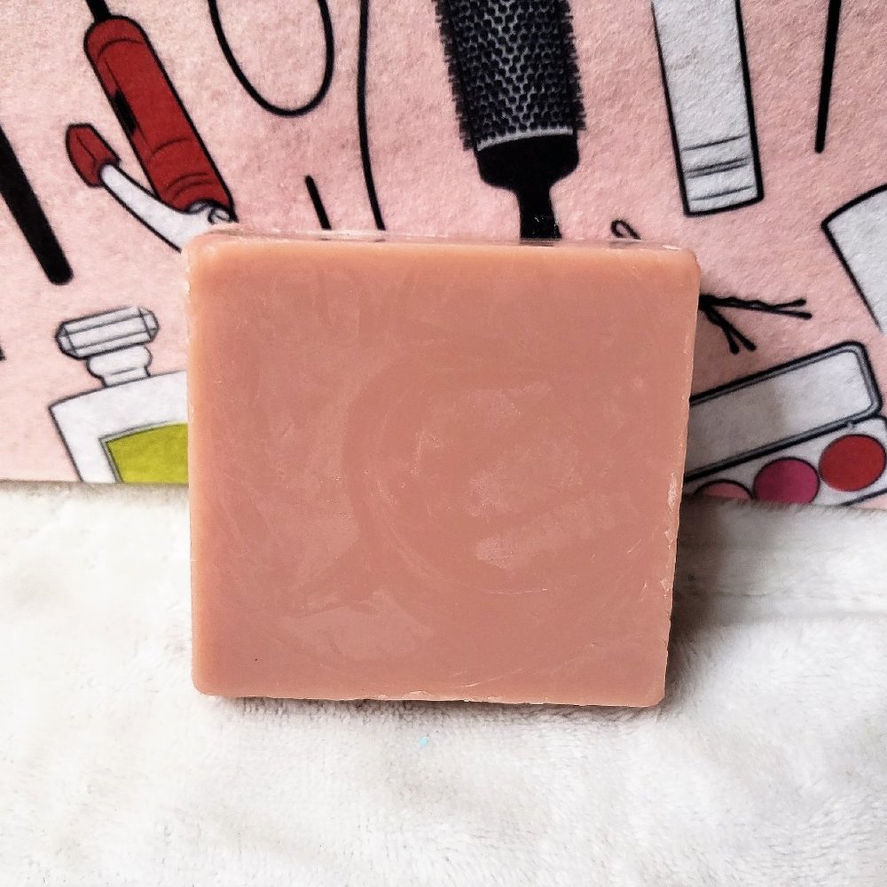 Strawberry Sugar scented Goats Milk Soap